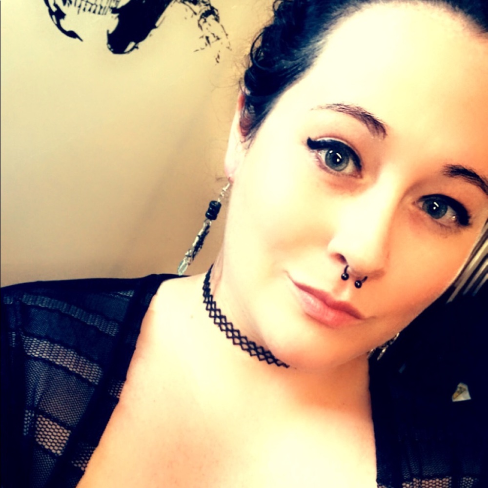 Meet your Posher, Samantha